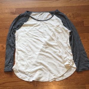Baseball tee
